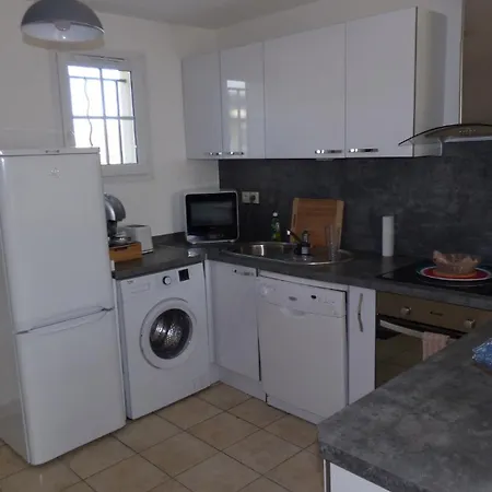 Grandes Bleues, T3 Duplex, Piscine,